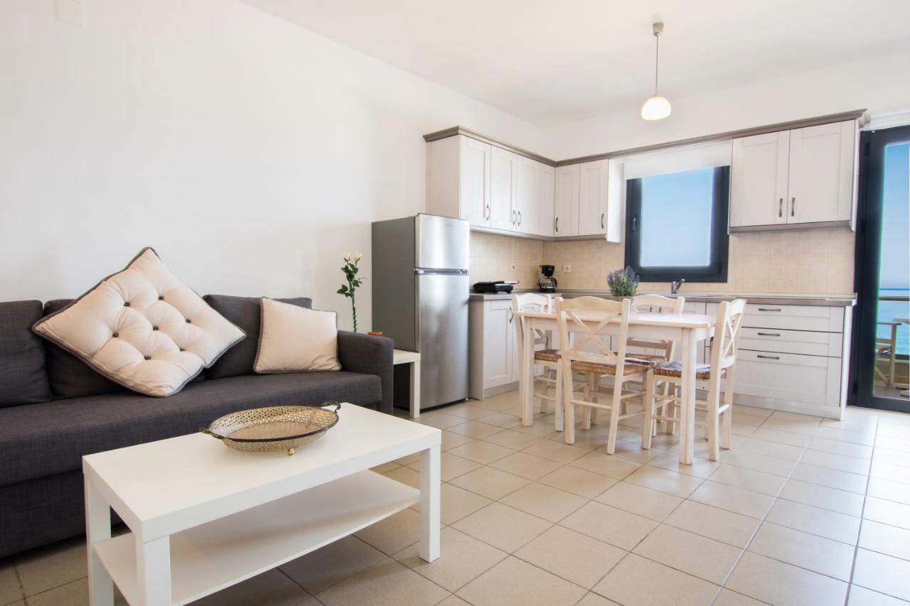 Kimata Apartments Аркаса Екстериор снимка