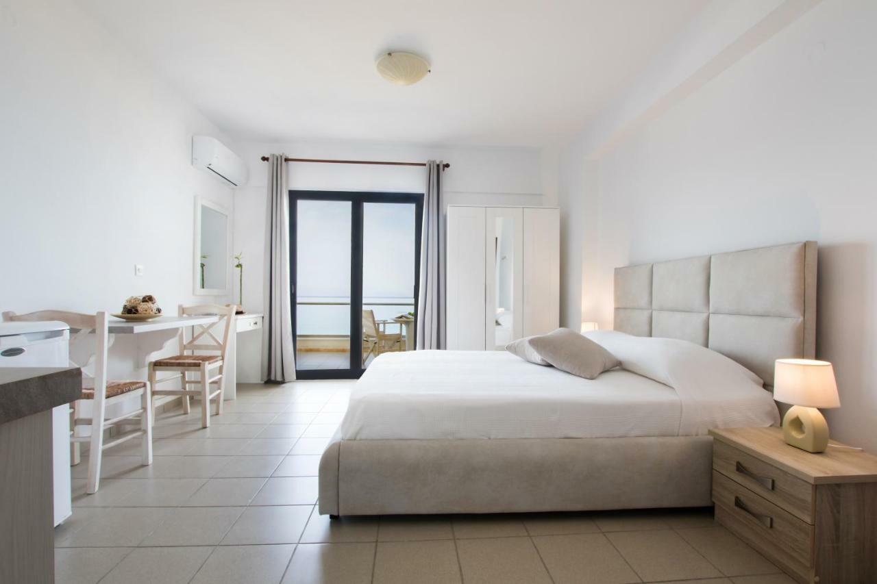 Kimata Apartments Аркаса Екстериор снимка