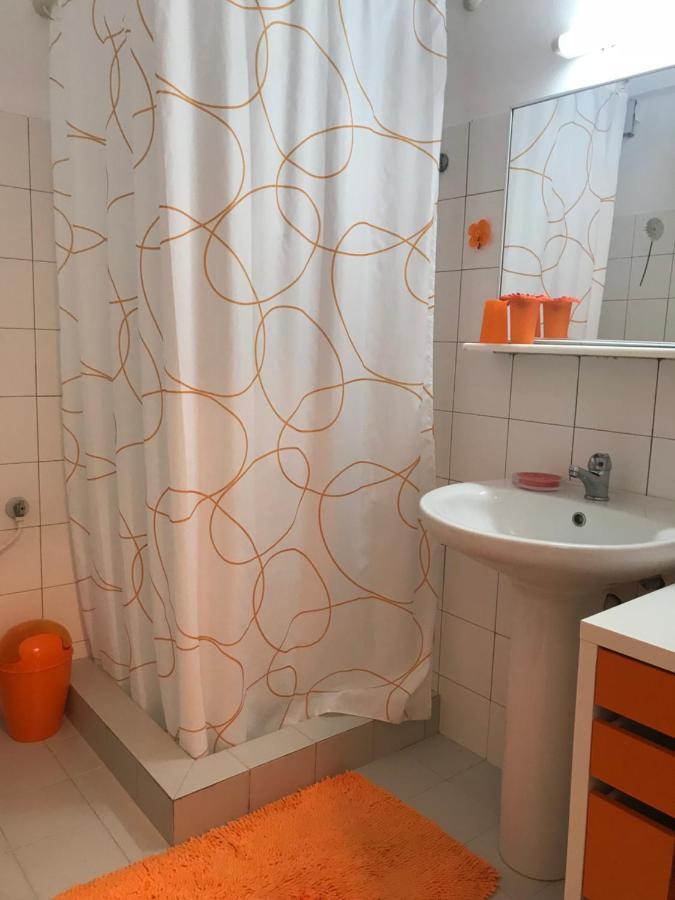 Kimata Apartments Аркаса Стая снимка